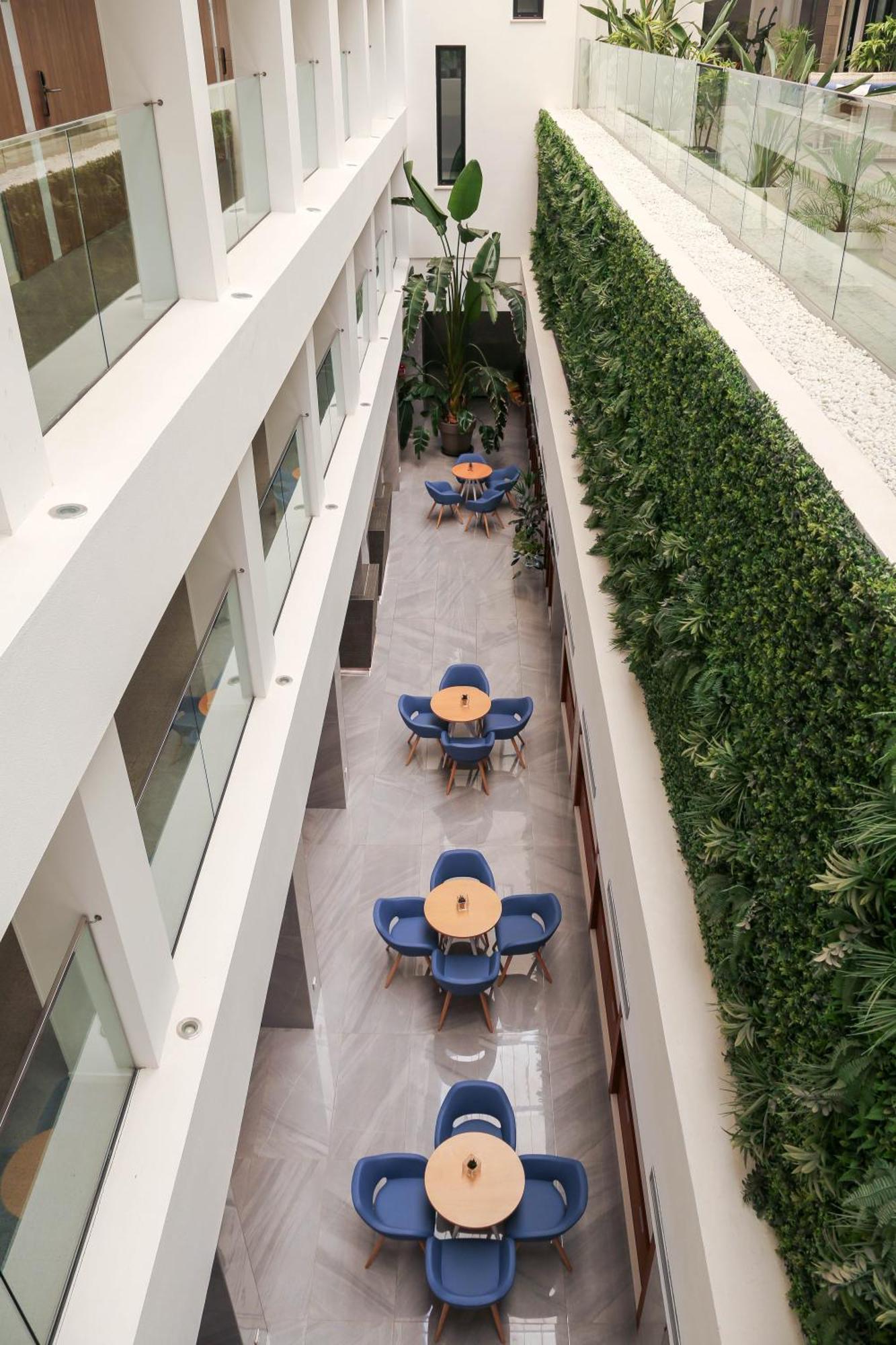 Hotel Eurostars Puerto De Ibiza Exterior foto